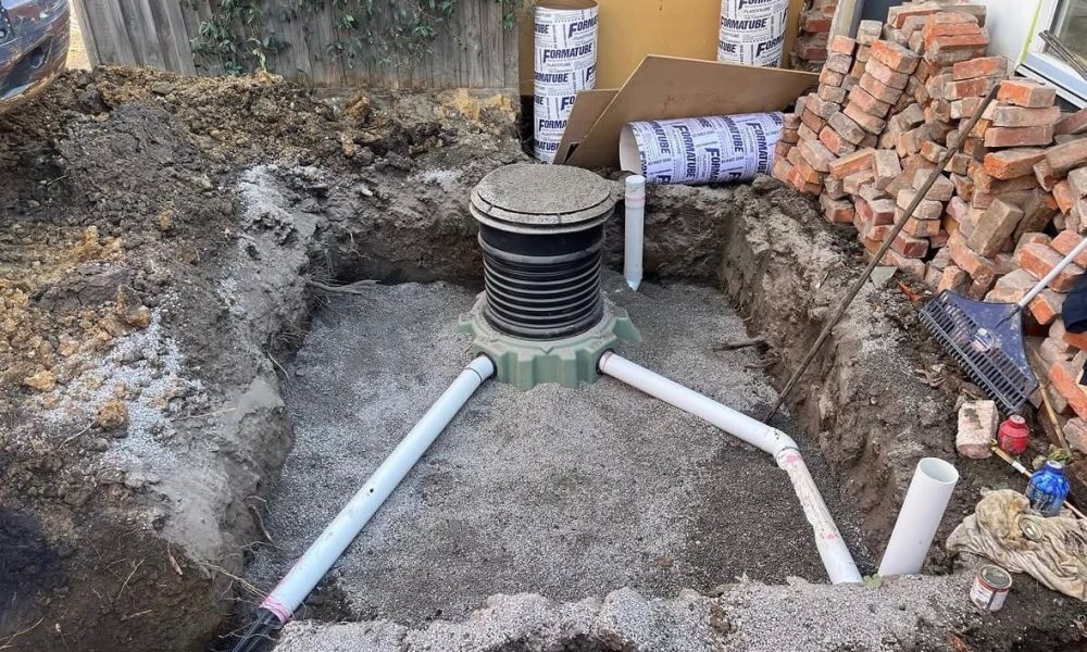 stormwater-channel-drainage-installation-gravel-bedding